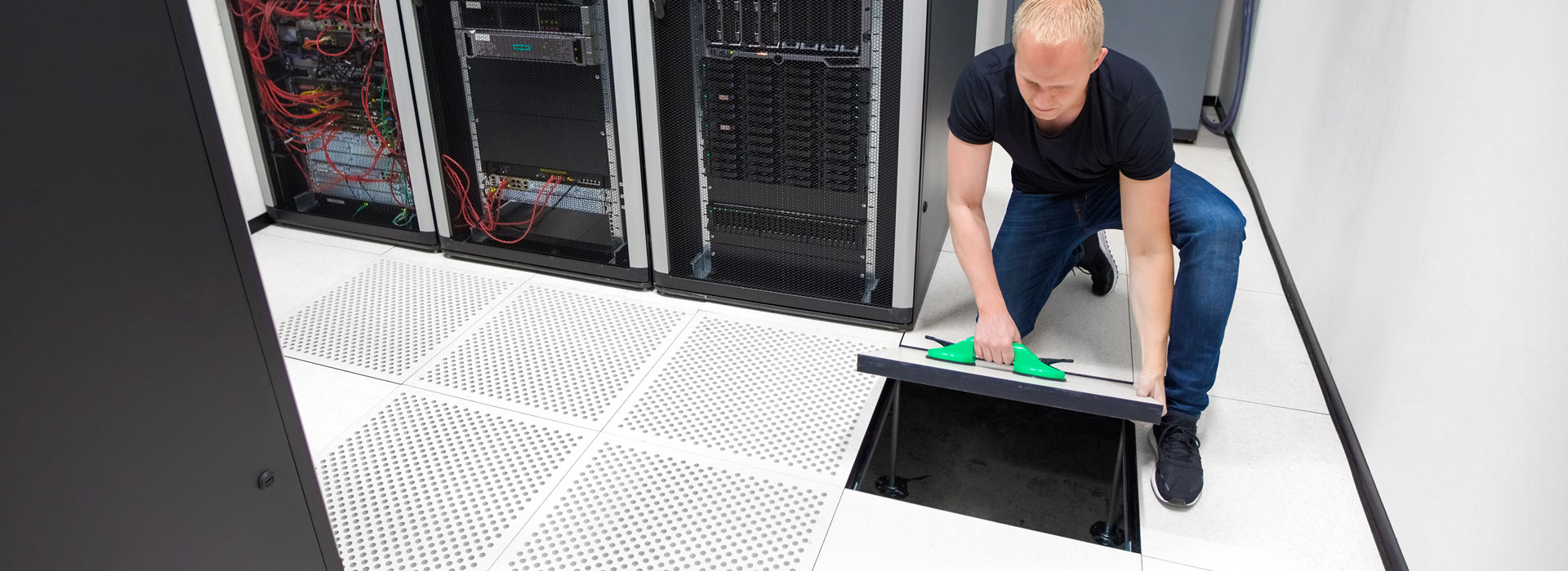 Doppelbodensystem für Technikräume Doppelbodensystem für Technikräume